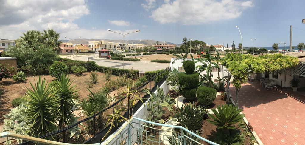 Casa Vacanze Robinson Villa Avola Dış mekan fotoğraf