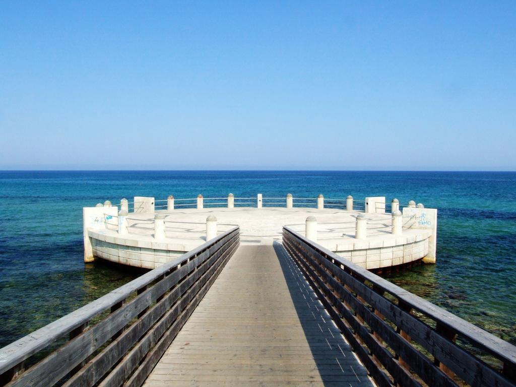 Casa Vacanze Robinson Villa Avola Dış mekan fotoğraf