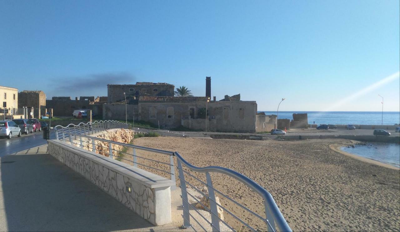 Casa Vacanze Robinson Villa Avola Dış mekan fotoğraf